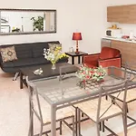 Ioannis Apartments