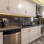 Comfortable And Spacious 2 Bdr Apt