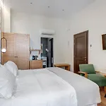 1844 Suites Syros