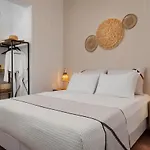 Nexus Downtown Apartment