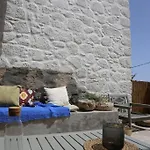 Peaceful 2 Bedroom Heritage Vacation House