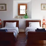 Το Πάνω Σπίτι Της Μαριάνθης