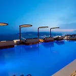 Oia Suites