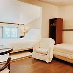 Five Seasons Pension