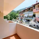 Zoe'S Sea View Apartment