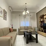 Vanilla - Happyhostgr - Downtown Apartment