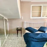 Αυτόνομη Μεζονέτα Με Εσωτερικό Τζάκι Και Μπαλκόνια