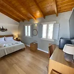 Andros 4 All Seasons Villas & Suites - Psaltis Street