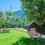 Almyros Aktis Private Garden Apartment