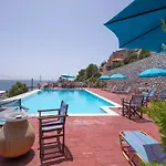 Selana Studios