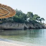 Pefkari Bay