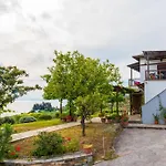 Seaside House With View Over Pagasitikos