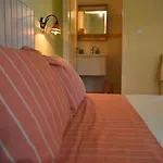 Isabel Suite Sea View & Garden