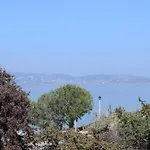 A@Naxos