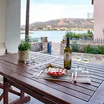 Seasight Living Apartment