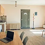 Keros Escape Residencies