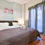 Cozy & Modern Renovated Flat For 4Ppl
