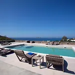 Elia Privileged Suites Andros Ανδροσ