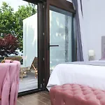 Wild Willow Villa