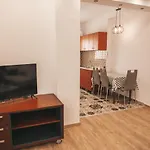 Comfortable Apartment In The City Center