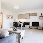 Soleil Apt 1