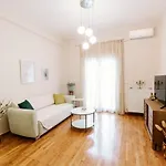 El.Venizelos Quiet Lux Apt.