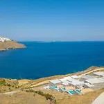 Nisides Suites