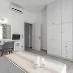 Naxos Apartment