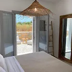 Beachhouse Omega Naxos