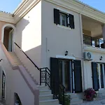 Drebos Apartments