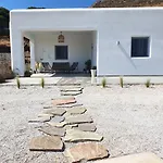 Cycladic Home On The Hill With Beautiful Views!!