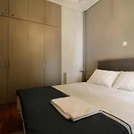 Luxury Flat In Hilton, Central Athens, 3' Metro, Vfm!