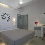Getaway Fira Centre