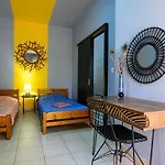 Rea Apartment II 