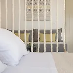Nevma Naousa Boutique Apartment