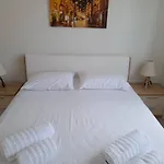 Summer Suites