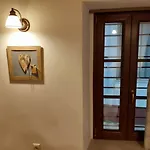 Mama'S Home, Kallirachi Village