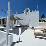 Cycladic Rooftop House In The Heart Of Parikia