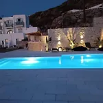 Plaka'S House Seaside View