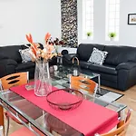 Gorgeous Apartment In Piraeus