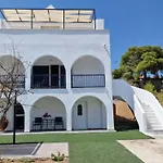 Villa Madenia