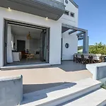 Lagoon View Villa