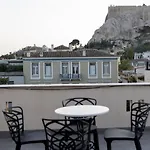 Historic Plaka'S Deluxe Apartment