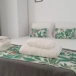 Down Town Luxurious Apartments