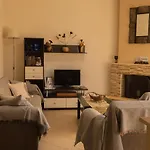 Family Resort In Nea Vrasna