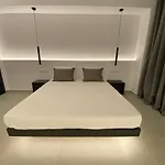 Evenos Suites