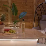 Luxury Apartment With Jacuzzi Close To Acropolis - Living Stone Zircon