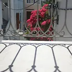 Cozy Home 1