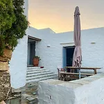 Sympopoula House