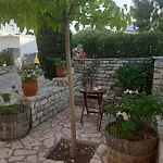 Chera 2